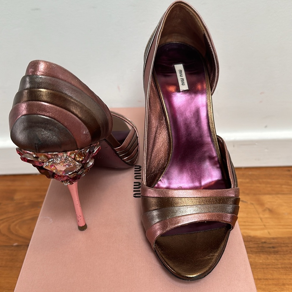 Miu Miu Metallic Multicolor Leather D'Orsay Jewel-Embellished Heel Sandals Sz 37